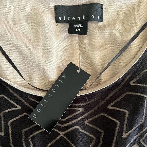 Attention NWT Bodycon Black Cut Out Long Sleeve Art Deco Dress SMALL - Picture 5 of 6